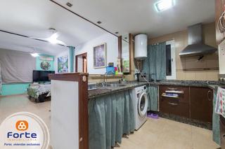 Piso en Fuensanta- Arcángel. Estupendo piso para entrar a vivir junto a avda barcelona