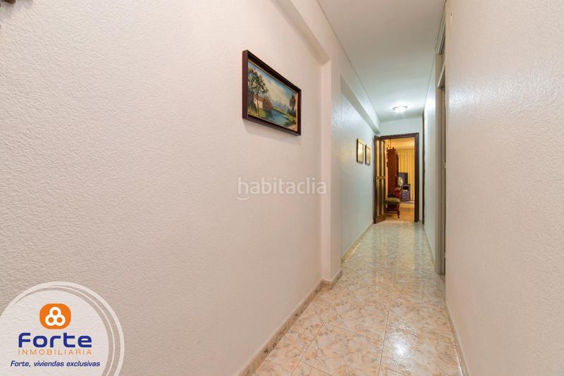 Foto 98697bba-c329-4f3f-b29b-0e519dc3442e. Appartement avec chauffage dans Ciudad Jardín - Zoco Córdoba