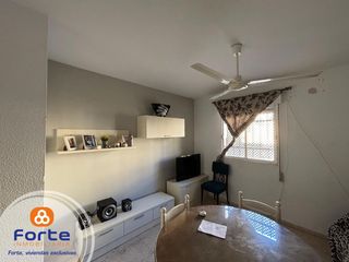Flat in Sector Sur. Piso en poligono guadalquivir