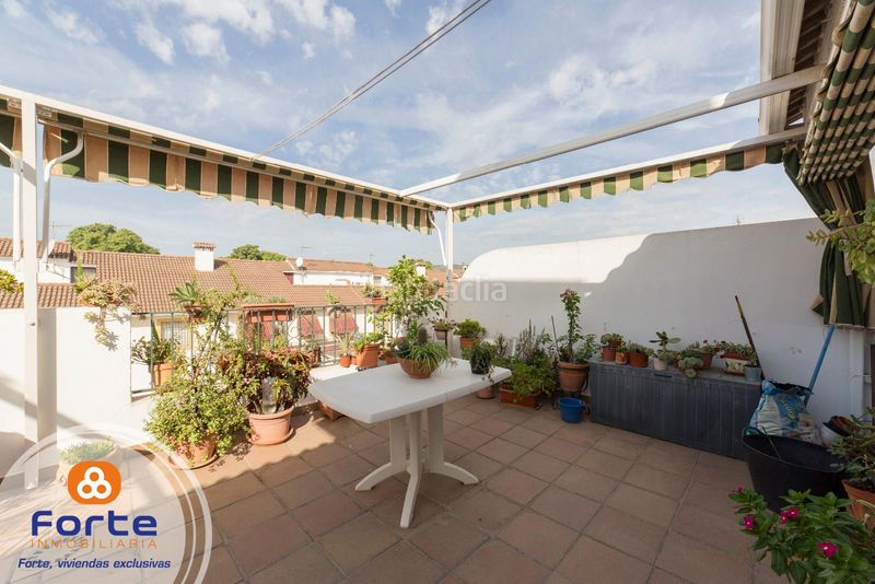 Foto 21b50b84-f466-43b7-af3b-913deca1077d. Casa amb calefacció aparcament a Huerta de la Reina - Trassierra Córdoba