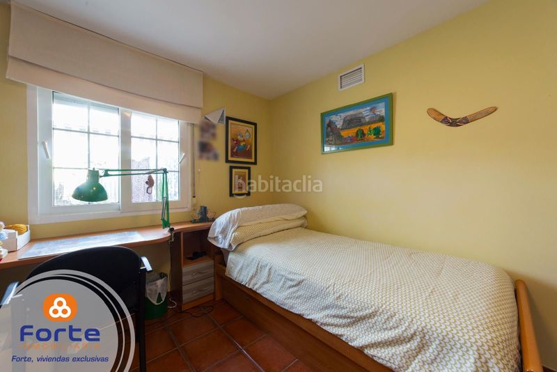 Foto b266dd4e-8846-4383-9c2a-dfad0d9c628d. Casa amb calefacció aparcament a Huerta de la Reina - Trassierra Córdoba