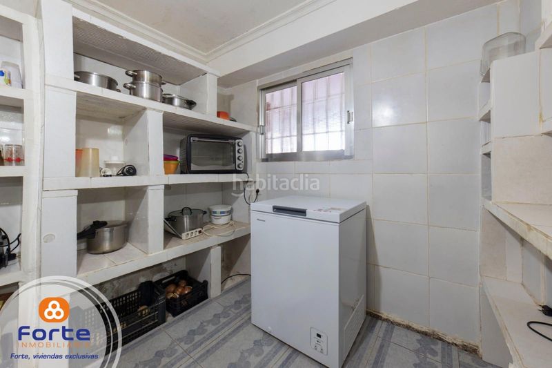 Foto 2c61e6d3-d1dd-4cda-b0e8-ca65d7be3903. Xalet amb piscina a Almodóvar del Río