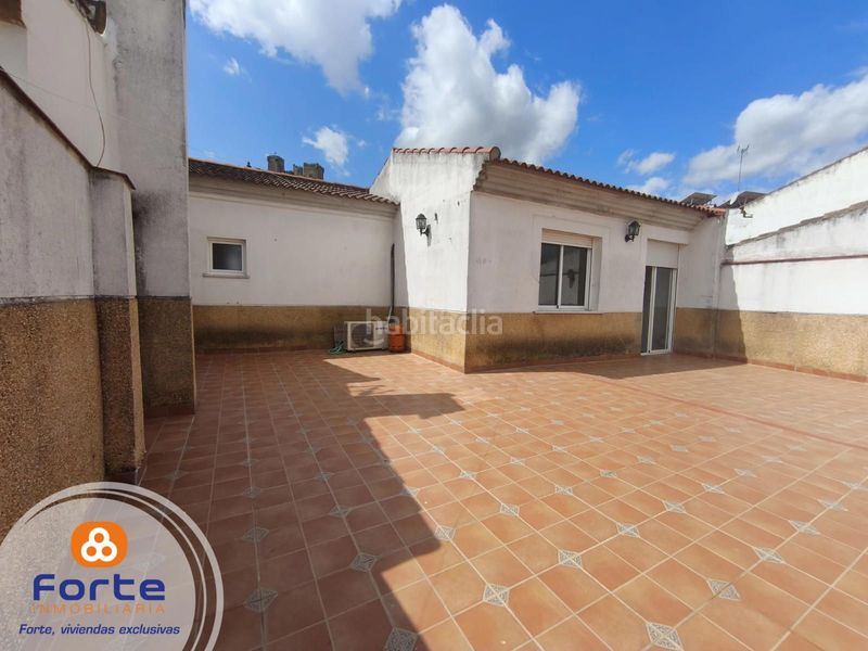Foto 4223d2c9-b9ff-44d2-b1e8-571c71c0d372. Casa amb calefacció a Almodóvar del Río
