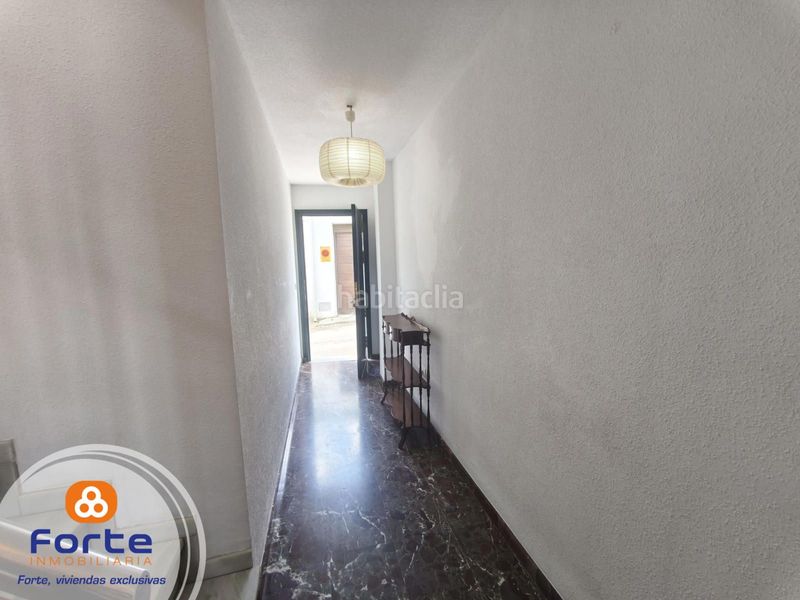 Foto ad6584f5-e07c-40b5-852f-21fc8a5313dd. Casa amb calefacció a Almodóvar del Río