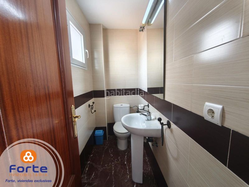 Foto b2765aad-2302-4166-b548-9f5c61368048. Casa amb calefacció a Almodóvar del Río