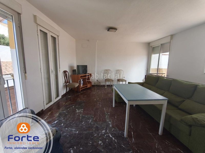 Foto c2ed596f-a81b-404d-9604-66c43c368d1c. Casa amb calefacció a Almodóvar del Río