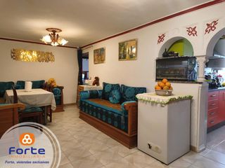 Flat in Sector Sur. Se vende piso en sector sur