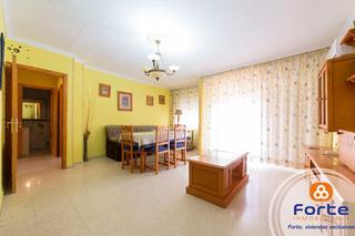 Pis a Villarrubia. Se vende piso en villarrubia