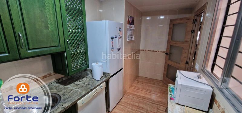 Foto 3a1c19a6-d635-4b0f-b9bb-5b8f5798b947. Casa amb calefacció a Campo de la Verdad - Miraflores Córdoba