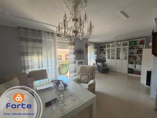 Etagenwohnung in Huerta de la Reina - Trassierra