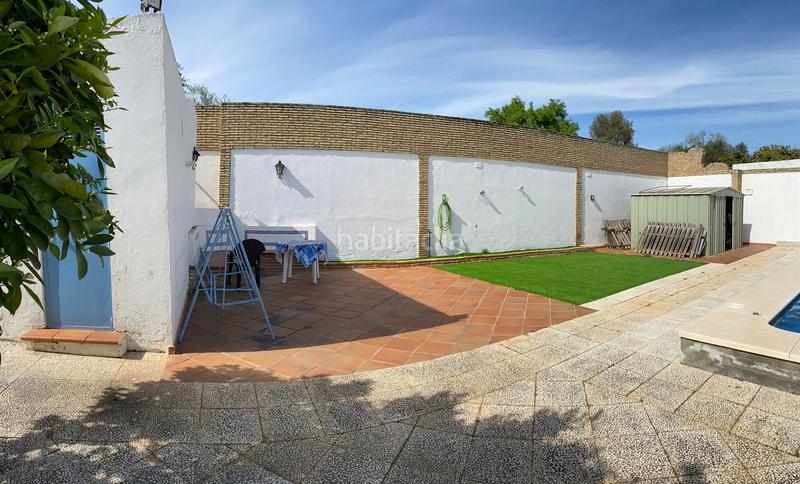 Foto 3a66c53d-4f9c-48ba-89b0-52826f8a6ec0. Xalet amb xemeneia piscina a Oromana Alcalá de Guadaira