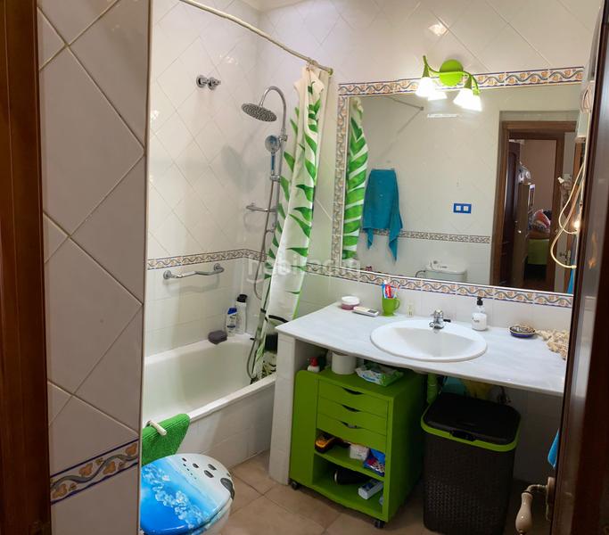 Foto 3db15578-ec4d-47ac-9d27-a11d648cd1ea. Xalet amb xemeneia piscina a Oromana Alcalá de Guadaira