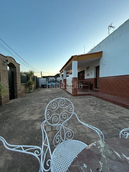 Foto 4b68104b-f94b-4947-8b76-1294f9949a69. Xalet amb xemeneia piscina a Oromana Alcalá de Guadaira