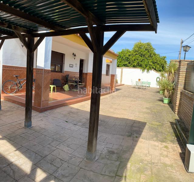 Foto 59413f7b-e3fb-4063-9841-cd426ba8a020. Xalet amb xemeneia piscina a Oromana Alcalá de Guadaira