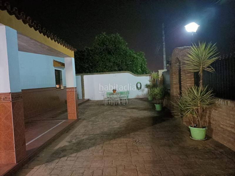 Foto 84c92e4f-8aa8-44cd-8d6b-5db405321b31. Xalet amb xemeneia piscina a Oromana Alcalá de Guadaira