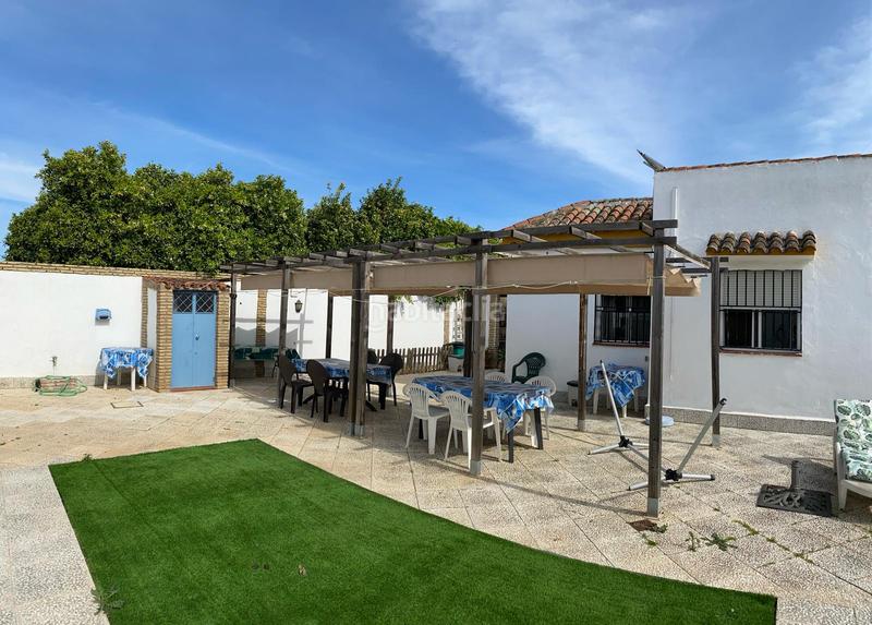 Foto 85496caf-be64-4ca9-a4f0-2af4ffbef693. Xalet amb xemeneia piscina a Oromana Alcalá de Guadaira