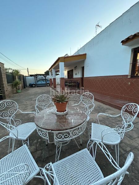 Foto 938d80a0-1e3f-4085-830d-6ad4ef5de34c. Xalet amb xemeneia piscina a Oromana Alcalá de Guadaira