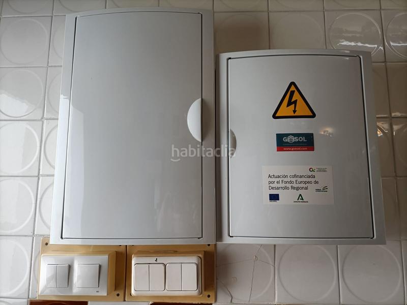 Foto a2639728-8544-4df8-983d-fd26a4f6c060. Xalet amb xemeneia piscina a Oromana Alcalá de Guadaira