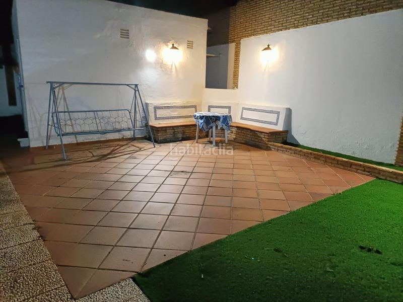 Foto a4e9c8ce-33af-4ccc-a459-c97b37847a3b. Xalet amb xemeneia piscina a Oromana Alcalá de Guadaira