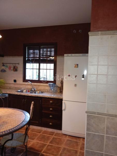 Foto 8a05c46b-bc2c-4805-9c3b-f5374be4d63e. Chalet magnifico chalet en las espajanosas, sevilla en Guillena