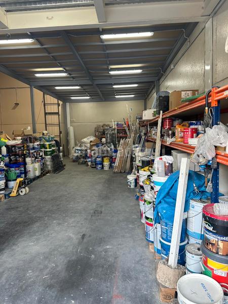 Foto 4f0b7927-4989-4a72-98b5-2cb494dc10d1. Industrial building in La Motilla - Fuente del Rey Dos Hermanas