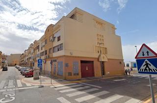 Lloguer Local Comercial  Calle doctor lara gómez. Fantástico local en alquiler