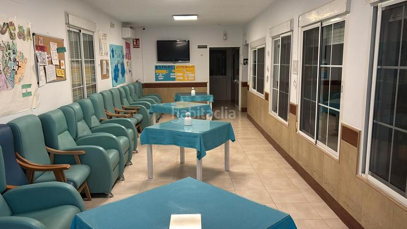 Foto 1ee4f204-f811-4970-a79c-f3cd2991098b. Edificio en Centro Alcalá de Guadaira