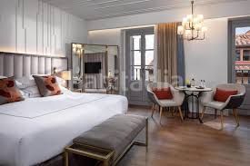 Foto 0b0d1bba-58bd-4d0c-ac20-49bf008e5d32. Edificio con piscina in Raval Barcelona