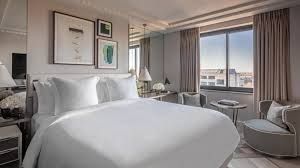 Edifici a Raval. Hotel premium gran lujo de 5 estrella en barcelona