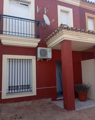 Affitto Casa a schiera  Calle granada. Magnifica casa pareada en pilas sevilla