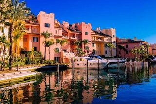 Miete Appartement in Sotogrande Costa. Espectacular apartamento en alquiler en sotogrande