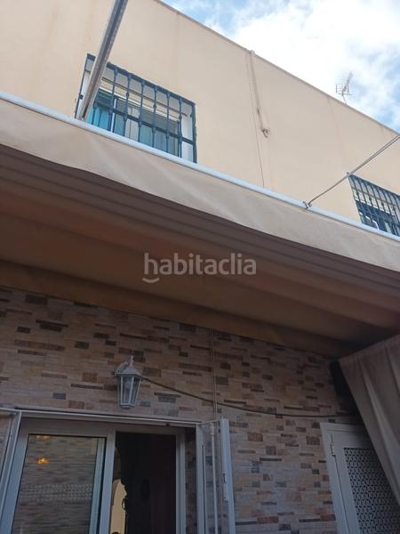 Foto a9fa1f0e-575c-40e0-99f2-da36f2c629d0. Casa aparellada amb calefacció a Consolación Utrera