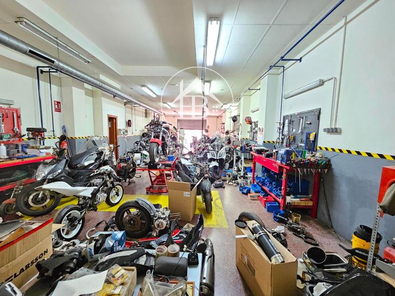 Foto 6245f596-9e98-45e1-9aba-be7a7ff6f1f8. Business premise in Centro Mutxamel