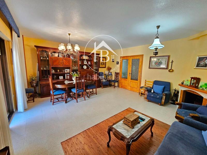 Foto 8542e1e1-ee7c-42c1-9877-3c0b5c80c354. Casa a schiera con riscaldamento parcheggio in Centro Mutxamel