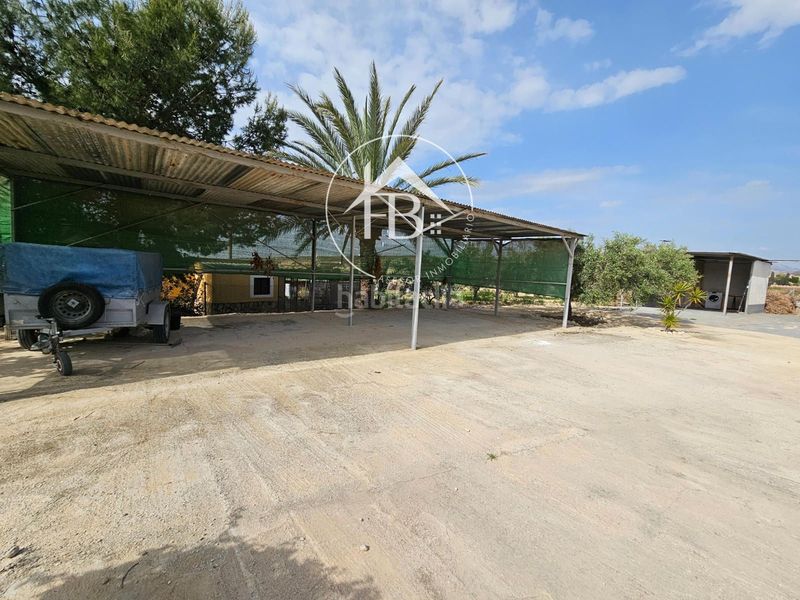 Foto 0a5aed74-0fdb-42d7-9efc-d654d2e468c2. Xalet amb piscina a Valle del Sol Mutxamel