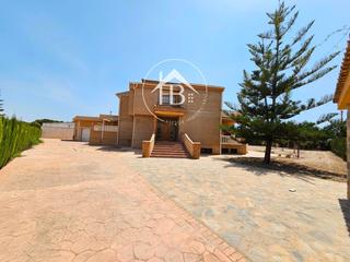 Xalet en La Huerta. Chalets independientes en mutxamel