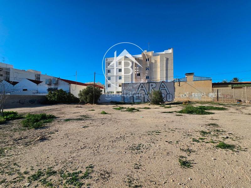 Foto 0fed290e-dd2f-451e-b072-ced0fbf68517. Terreno residencial solar urbano con proyecto en Centro Mutxamel