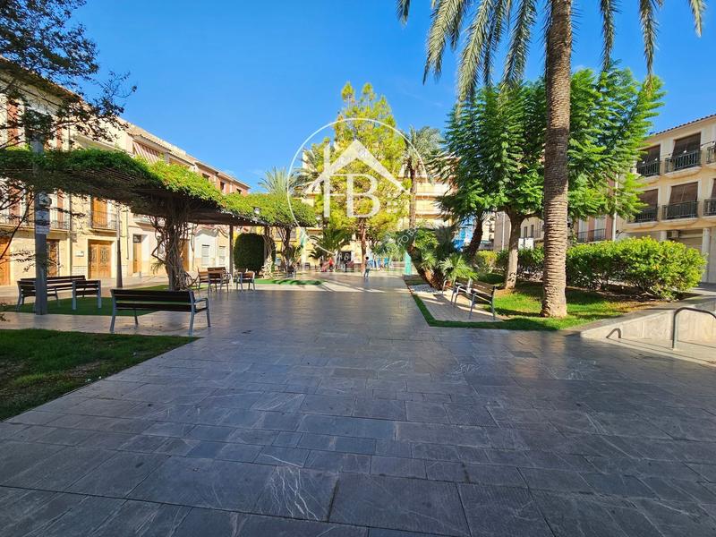 Foto 82b3ac2a-7135-4640-b402-87116326b153. Local comercial en Centro Mutxamel