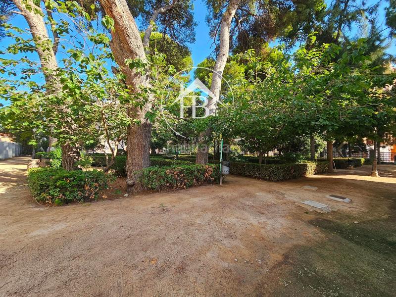 Foto b35849fe-10d8-4bce-b9ea-5507f6b25857. Büro in Centro San Juan de Alicante