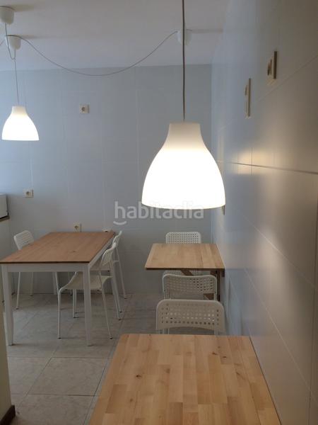 Foto 4d654802-0d62-4f95-97b6-69dd4d7dbe3c. Edifici a Pino (O)