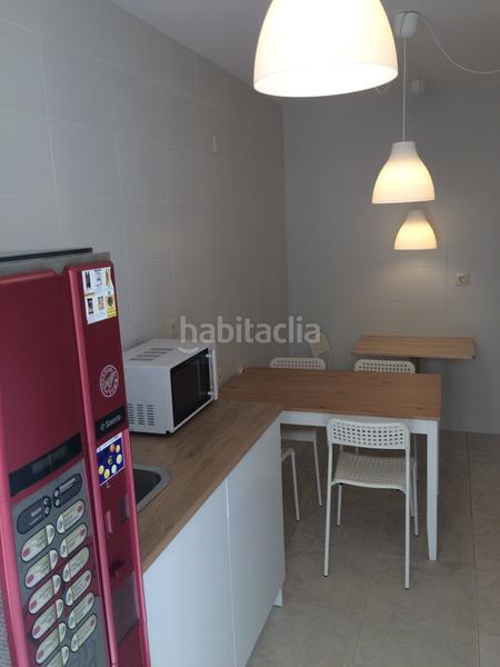 Foto 51abea4b-f0bb-4b03-92dd-ef6fee72d816. Edifici a Pino (O)