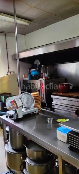 Foto 87f6dfd6-becf-47f9-b865-80f4be5e9d78. Casa se vende restaurante totalmente equipado situado en una casa con parcela al pie de la n550 en Oroso