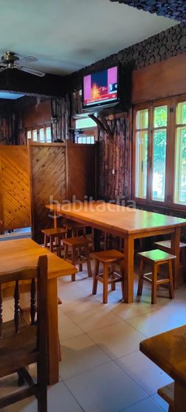 Foto db684bb9-1a9c-4362-bcbd-1cbb8fd0c9b4. Casa se vende restaurante totalmente equipado situado en una casa con parcela al pie de la n550 en Oroso