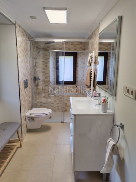 Foto 5a0d93f0-8729-49e7-b1a4-3f042c73f22b. Casa amb calefacció aparcament a Pino (O)