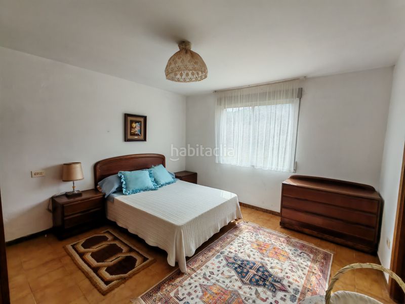 Foto 62e22f9c-fea9-4c5e-a208-96c32da84538. Casa amb xemeneia aparcament a Pino (O)
