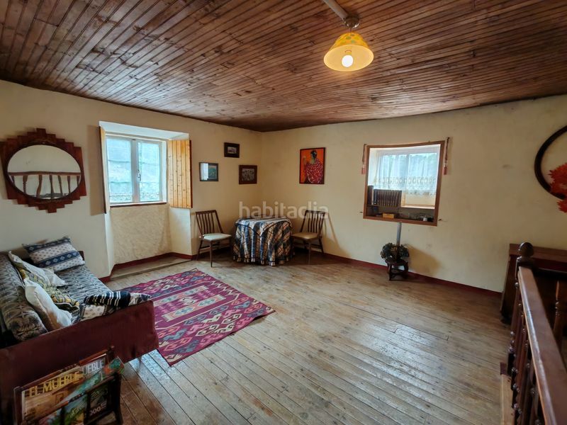 Foto d5b7e477-6775-409a-a7e4-bd63d8ef53f0. Casa amb xemeneia aparcament a Pino (O)