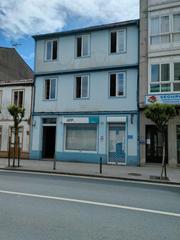 Casa aparellada a Rúa lugo 30. Casa con excelente ubicación en pleno camino de santiago a su pa