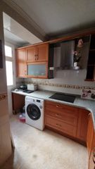 Flat in Ciudad Jardín - Tagarete - El Zapillo. Piso en ciudad jardín con luminosidad, buena ubicación y múltipl