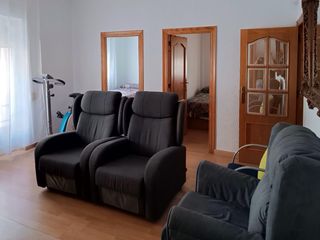 Rent Apartment in Oliveros - Altamira. Piso de temporada estudiantil
