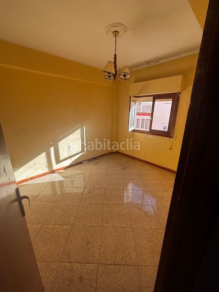 Foto 1d4cc8ab-aa2b-4d8e-9691-60ec88a6849e. Apartamento se vende piso en los ángeles en Barrio Alto - San Félix Almería